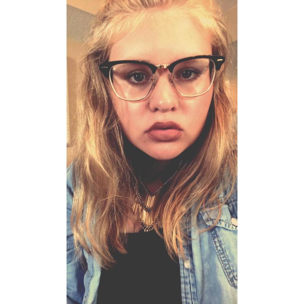 Meet your Posher, Cara